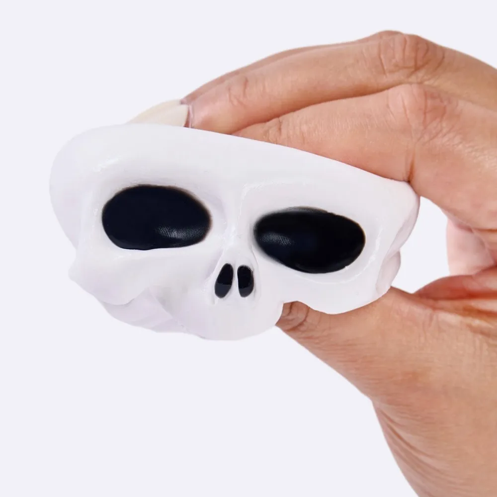 100g White Skull Taba Squishy — photo 3