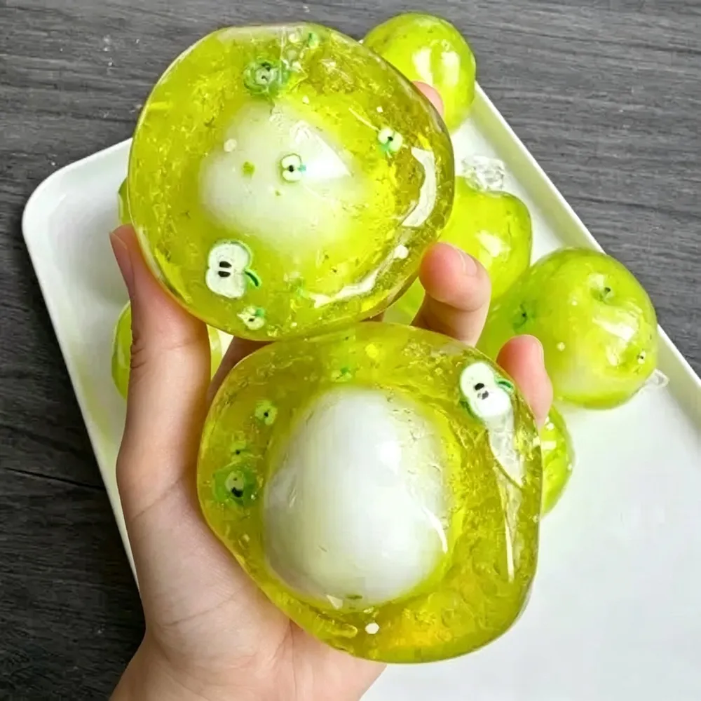 Apple Cracking Ball Stress Ball Squishy Stress Relief Decompression Toy — photo 3