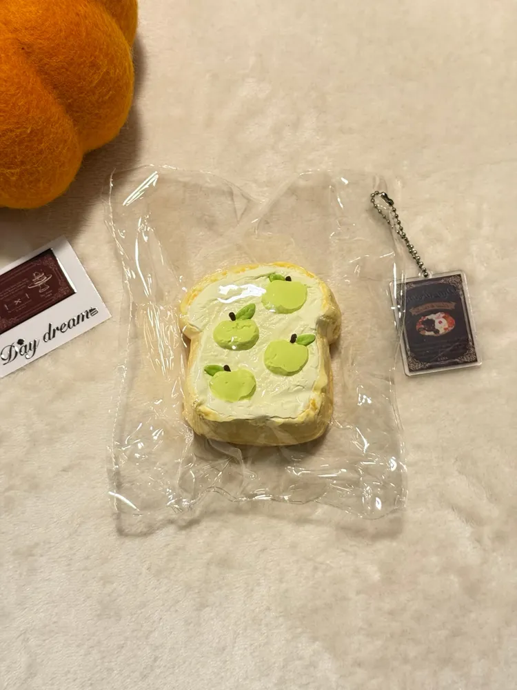 Apple Toast Taba Squishy