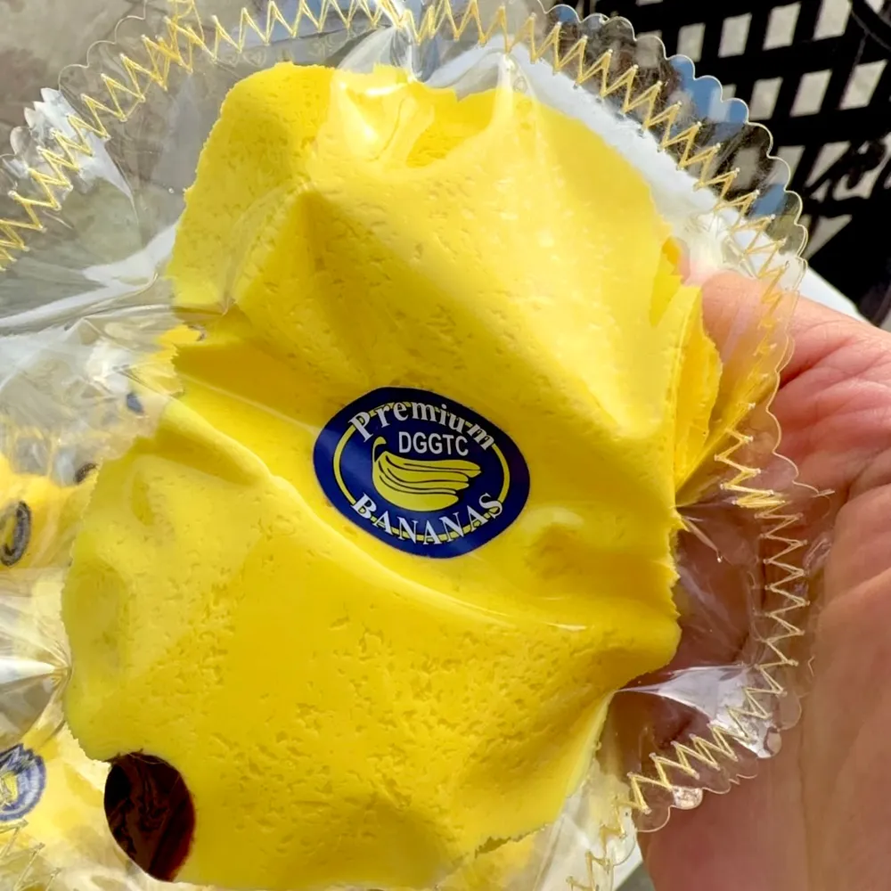 🍌Banana Squishy Stress Relief Decompression Toy — photo 2