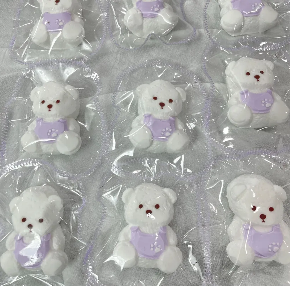 Bib Teddy Bear Taba Squishy Fidget Toy — photo 2