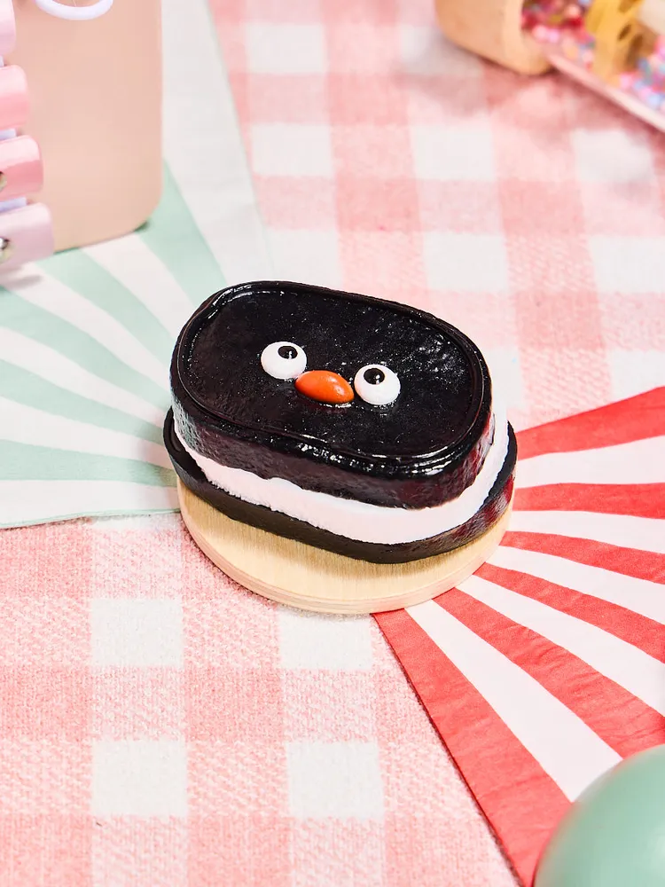 Black-white Sandwich Cookie Taba Squishy — photo 6