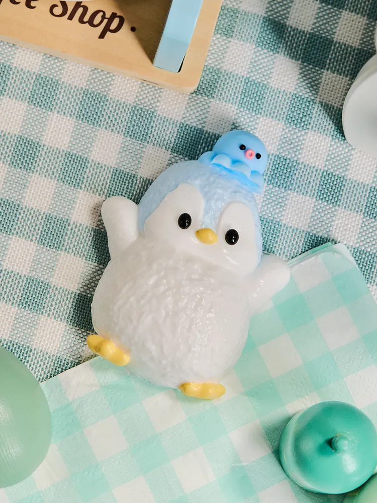 Blue Penguin Taba Squishy — photo 4