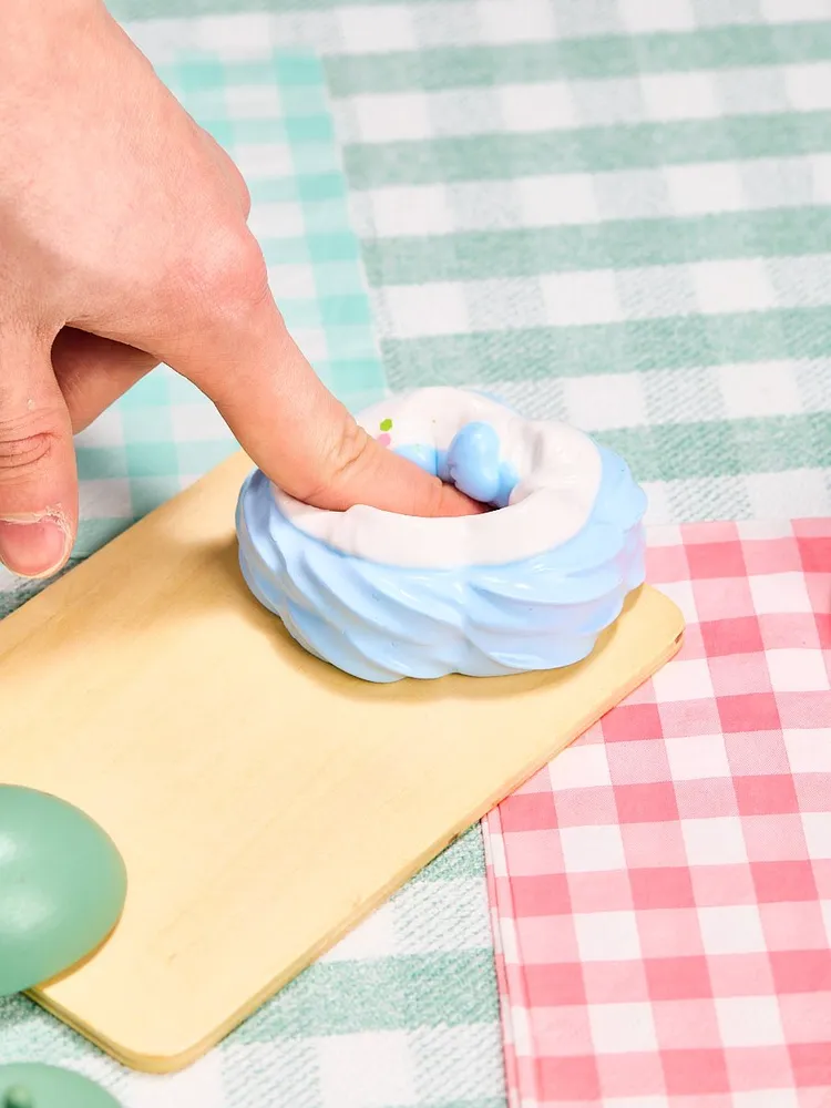 Blue Puppy Cake Taba Squishy — photo 3