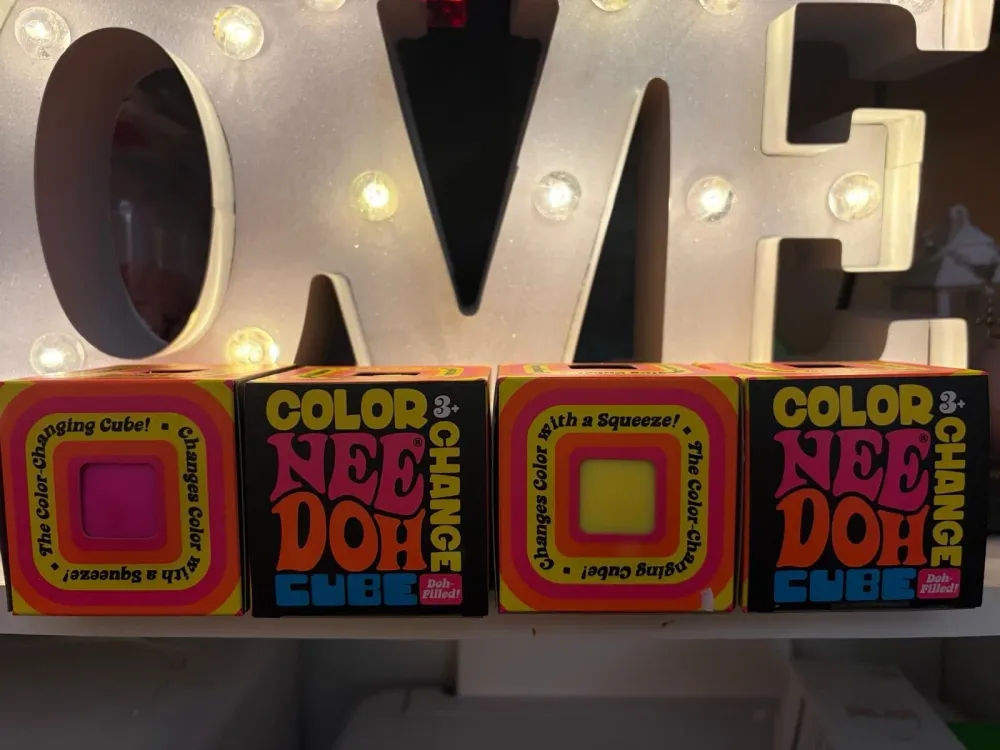 Color Change Squeeze Cube Stress Reliever