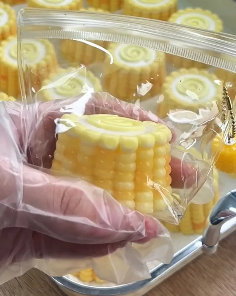 Corn Squishy Stress Relief Decompression Toy — photo 2