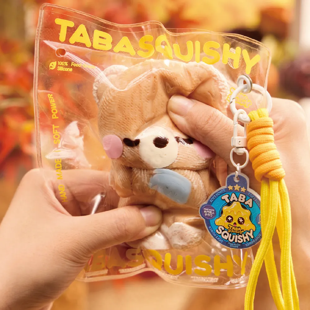 Cozy Knit Cocoa Cub Taba Squishy — photo 4