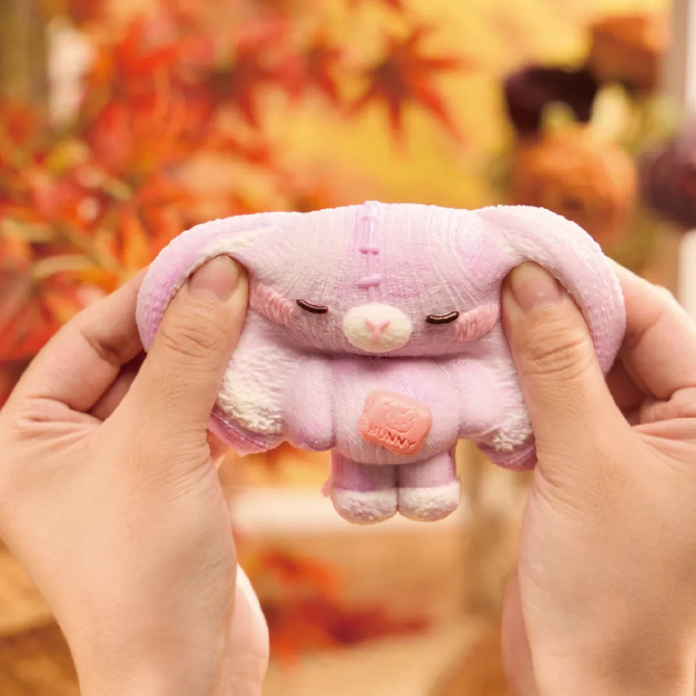 Cozy Knit Lilac Bunny Taba Squishy — photo 6