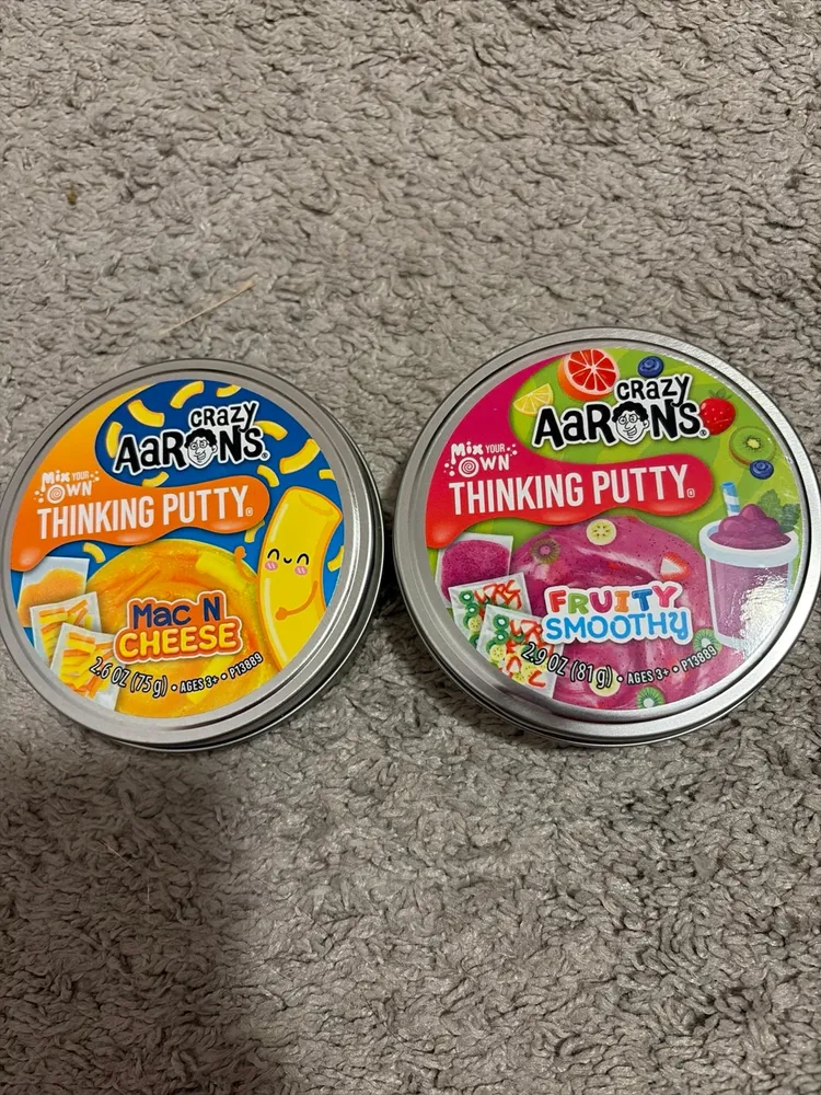 Crazy Aaron's Thinking Putty Mac N Cheese & Fruity Smoothie
