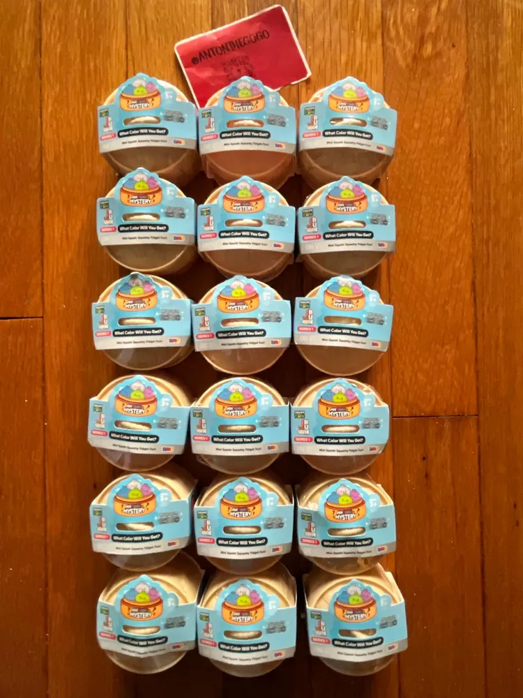 Crazy Fun Mystery Dumpling Squishy Mini Edition