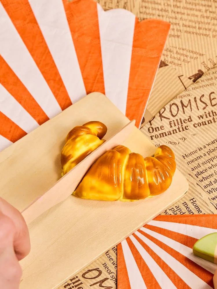 Croissant Taba Squishy — photo 6