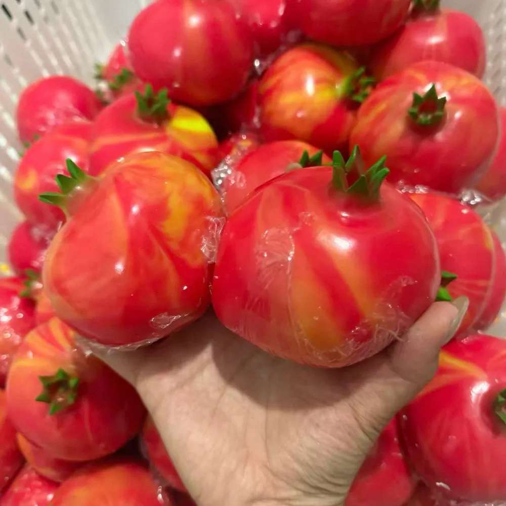 Crunchy Pomegranate Stress Ball Squishy Stress Relief Fidget Toy — photo 3