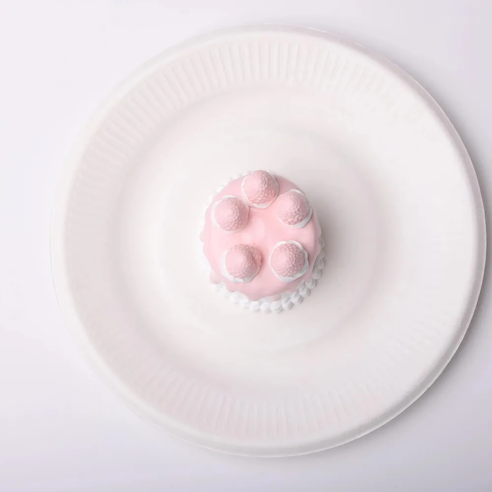 【CT107】Strawberry Sauce Mini Cake Squishy Toy — photo 4