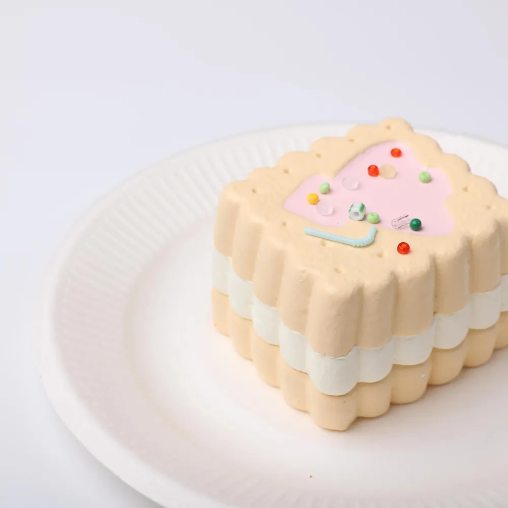 【CT137】Christmas Tree Hollow Cookies Squishy Toy — photo 3