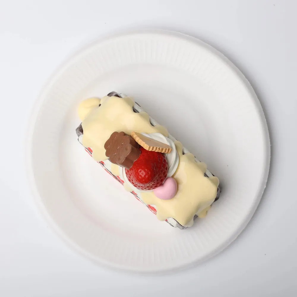 【CT162】Strawberry Chocolate Long Cake Squishy Toy — photo 4