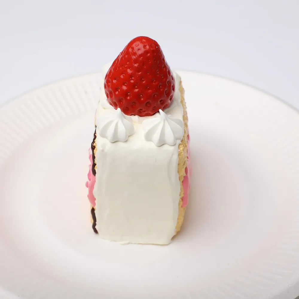 【CT167】Strawberry Shortcake Squishy Toy — photo 4