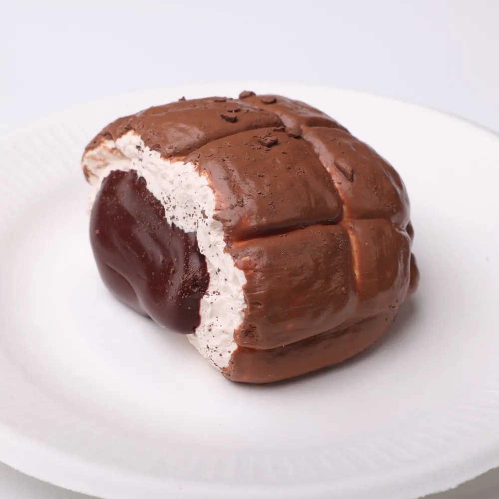 【CT193】Dirty Bun Squishy Toy — photo 4
