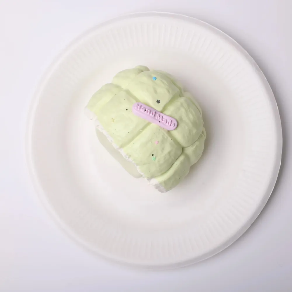 【CT198】Green Grape Dirty Bun Squishy Toy — photo 4