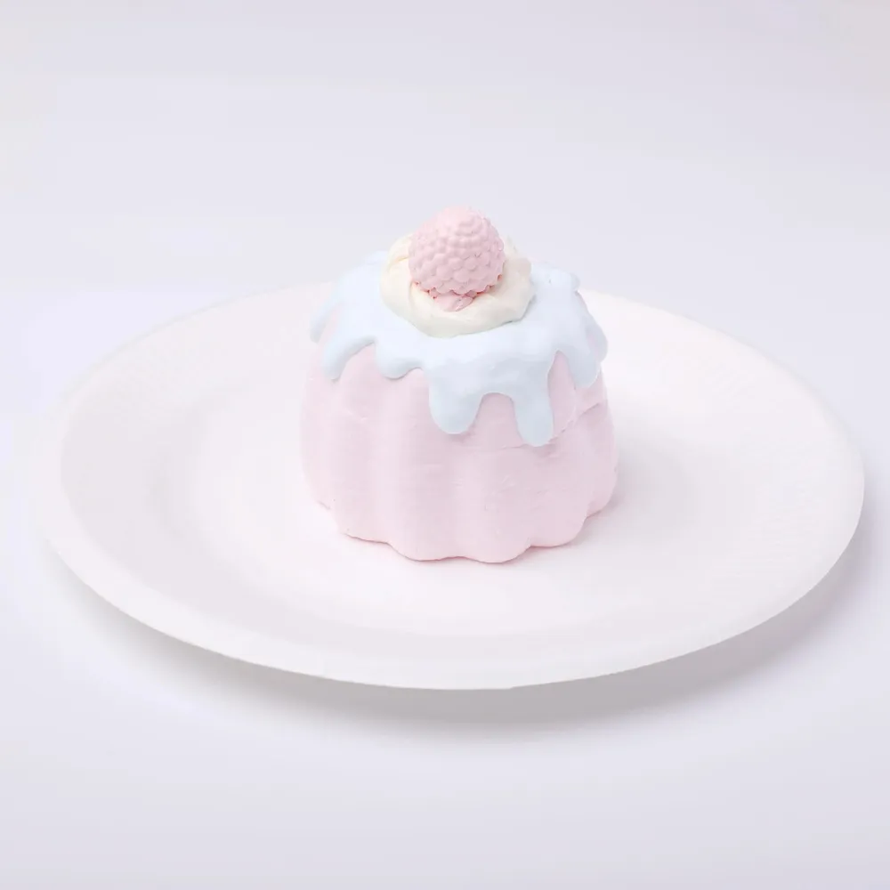 【CT232】‘Love Is Coming’ Strawberry Canelé Squishy Toy — photo 4