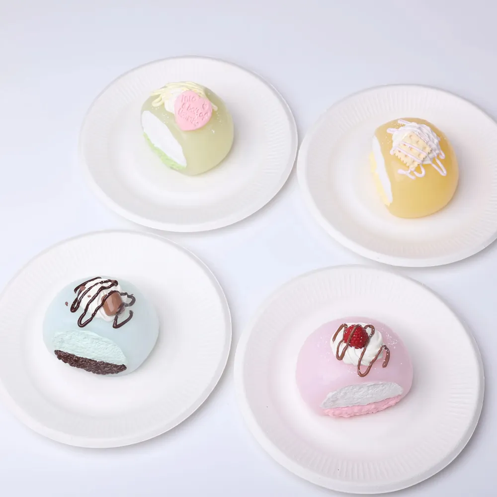 【CT240】Mango Daifuku Squishy Toy — photo 5