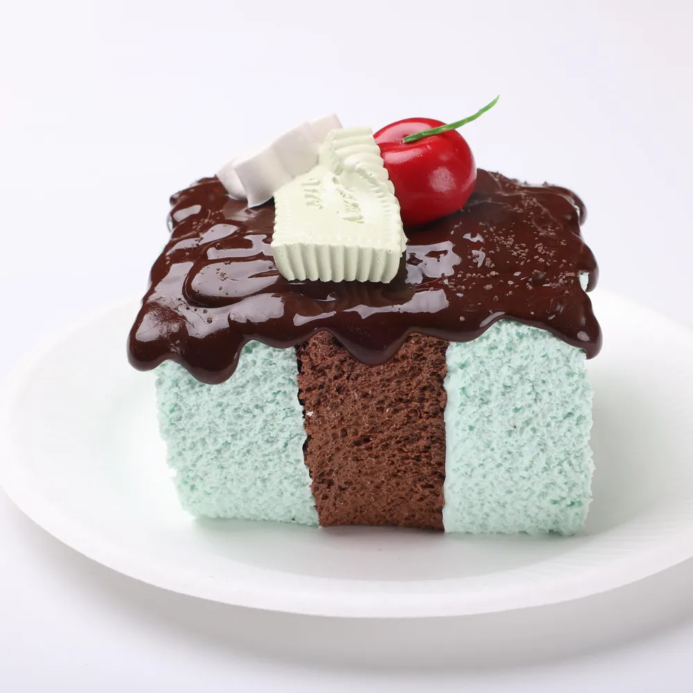 【CT266】Mint Chocolate Toast Squishy Toy — photo 4