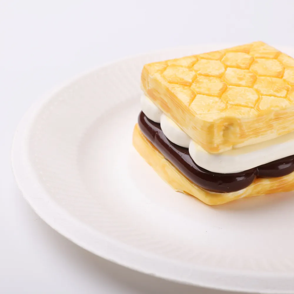【CT282】Honeycomb Chocolate Squishy Toy — photo 2