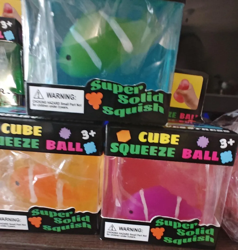 Cube Squeeze Squishy — photo 2