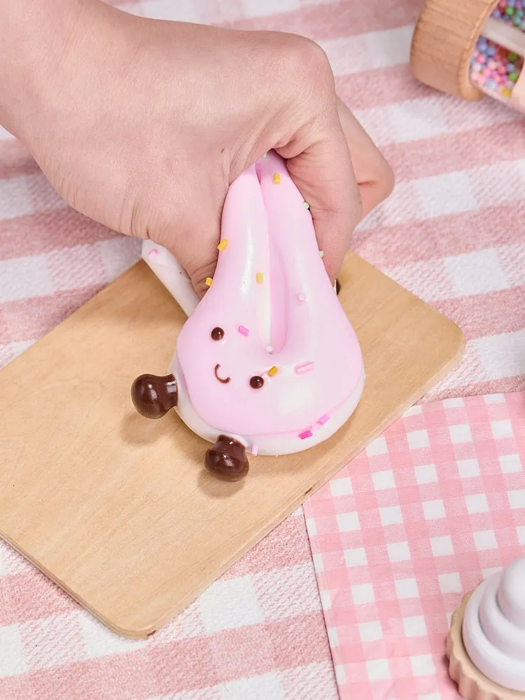 Cute White-pink Donut Taba Squishy — photo 5