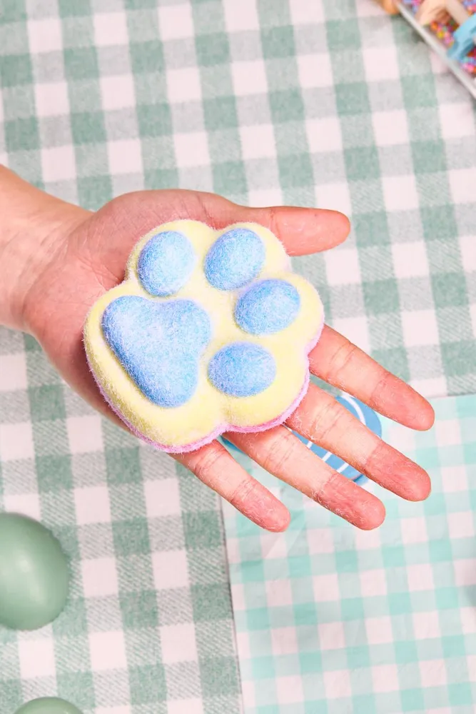 Flocked Big Paw Taba Squishy — photo 4