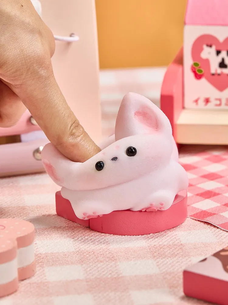 Flocked Cute Fox Taba Squishy — photo 4