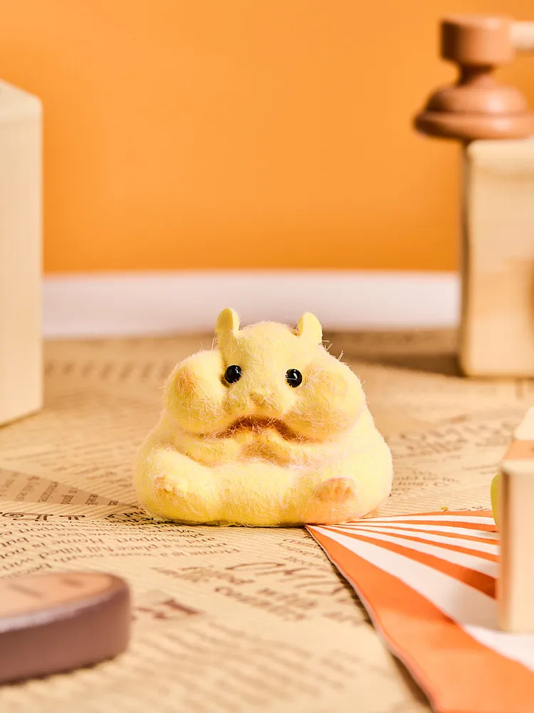 Flocked Hamster Taba Squishy — photo 3
