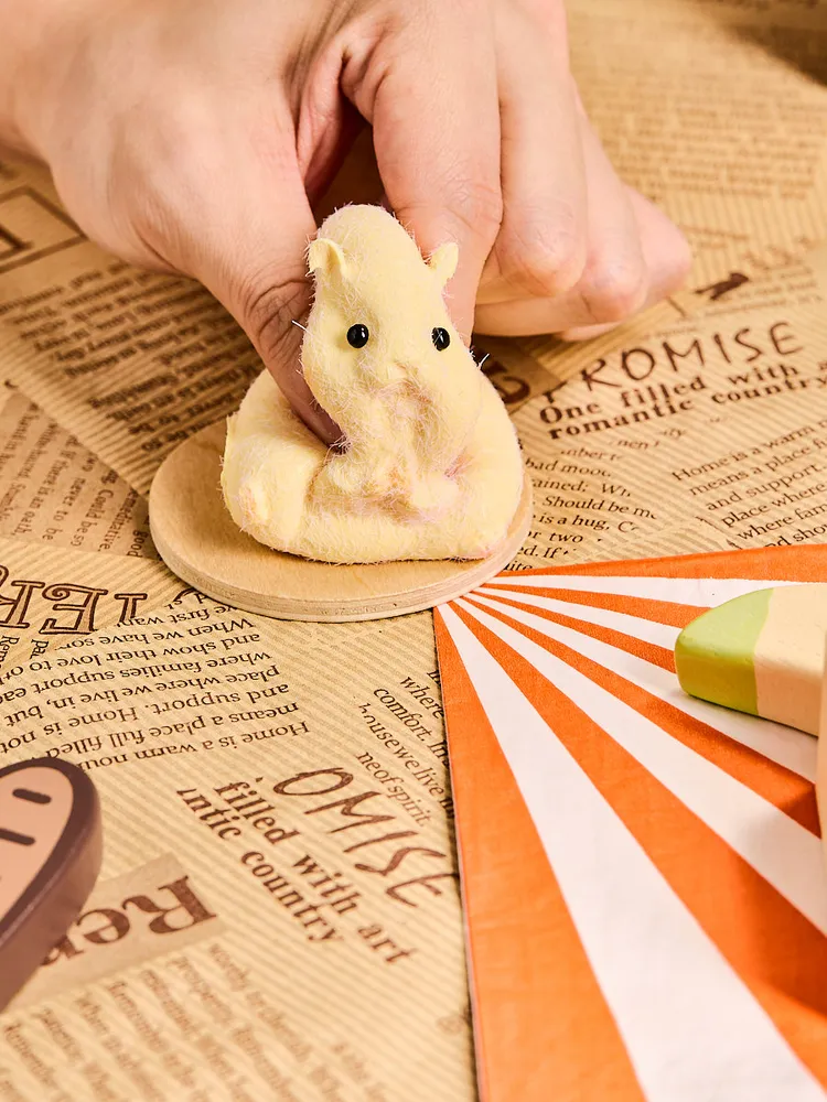 Flocked Hamster Taba Squishy — photo 6