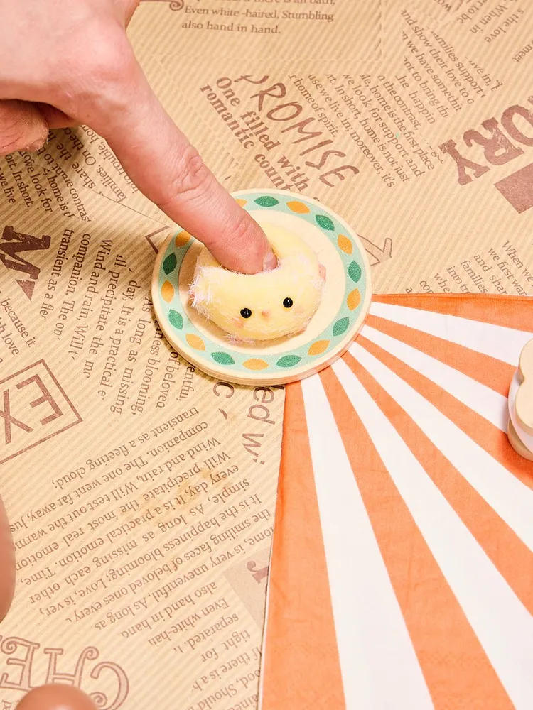 Flocked Mini Cute Chick Taba Squishy — photo 3