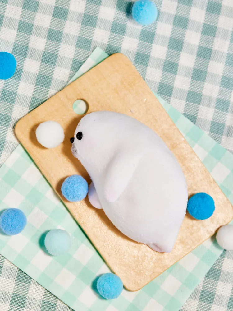 Flocked Seal Taba Squishy — photo 6