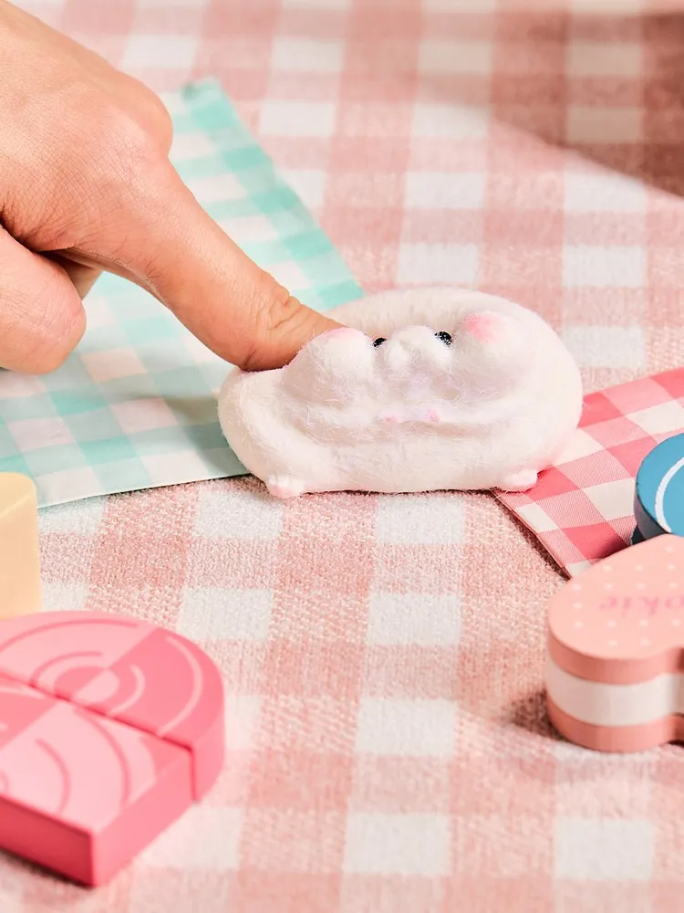 Flocked White Hamster Taba Squishy — photo 4