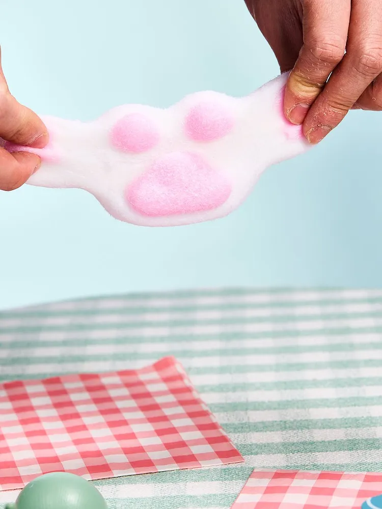 Flocked White-pink Paw Taba Squishy — photo 2