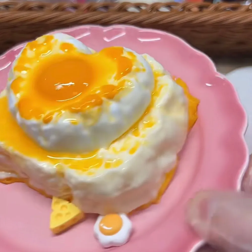 Fried Egg Toast Squishy Stress Relief Decompression Toy — photo 5