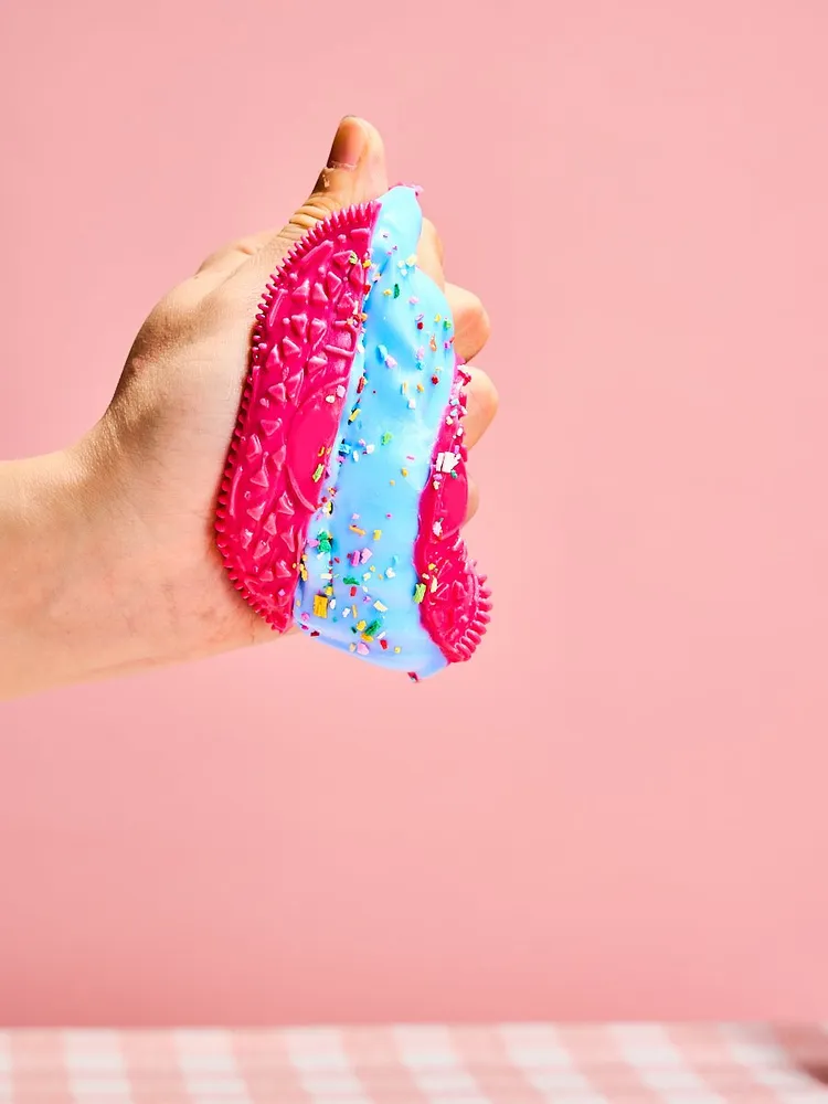Fuchsia-blue Stretchy Cookie Sandwich Taba Squishy — photo 2