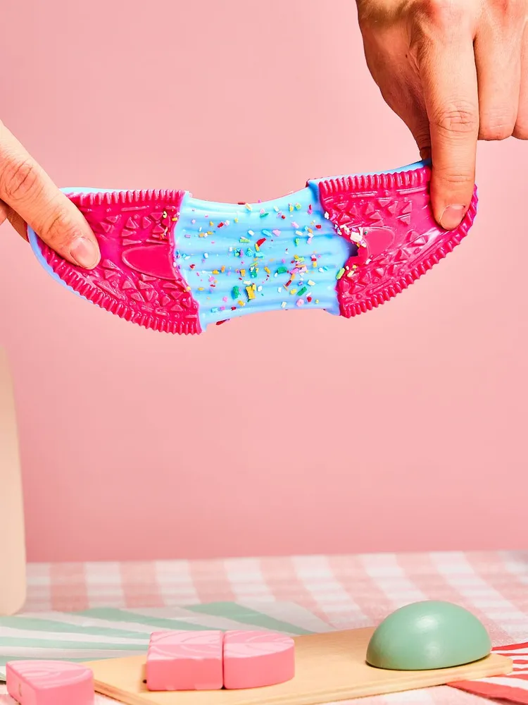 Fuchsia-blue Stretchy Cookie Sandwich Taba Squishy — photo 3