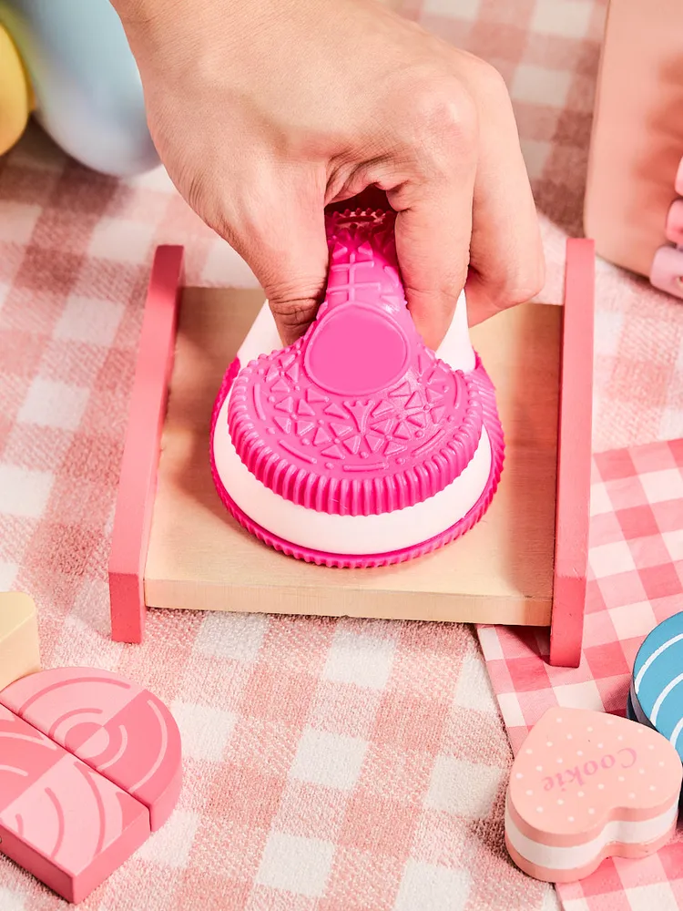 Fuchsia-white Cookie Sandwich Taba Squishy — photo 6