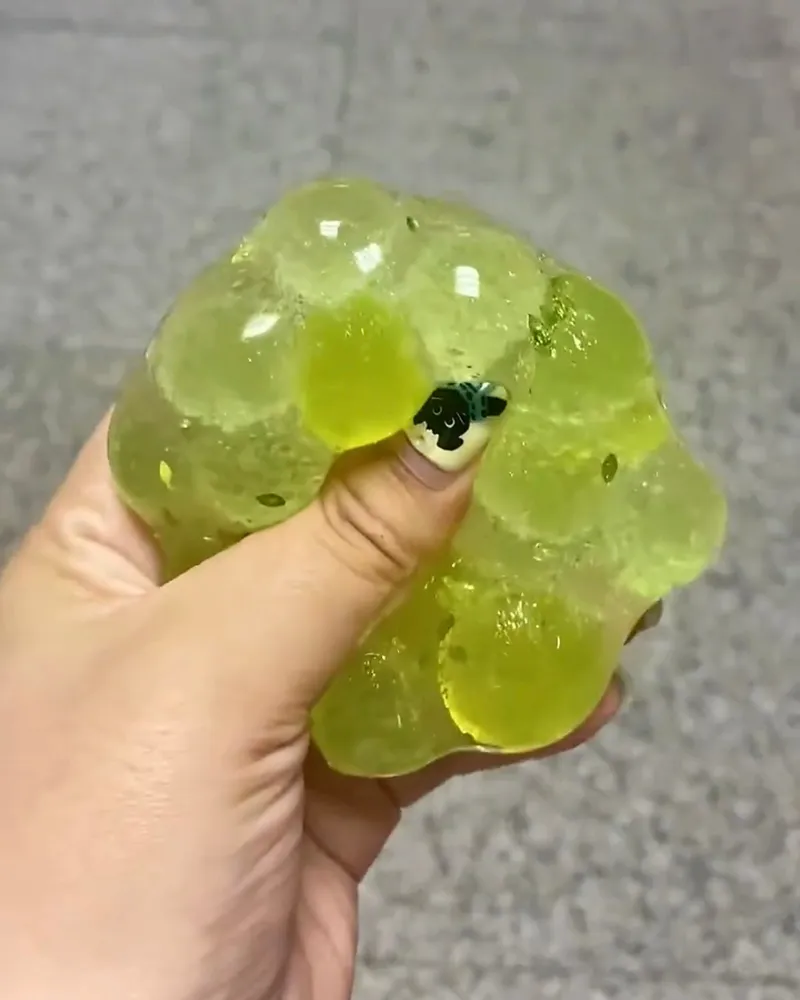 Grape Stress Ball Squishy Stress Relief Decompression Toy — photo 3