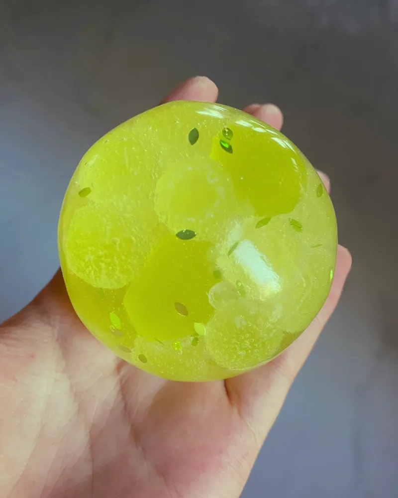 Grape Stress Ball Squishy Stress Relief Decompression Toy — photo 4