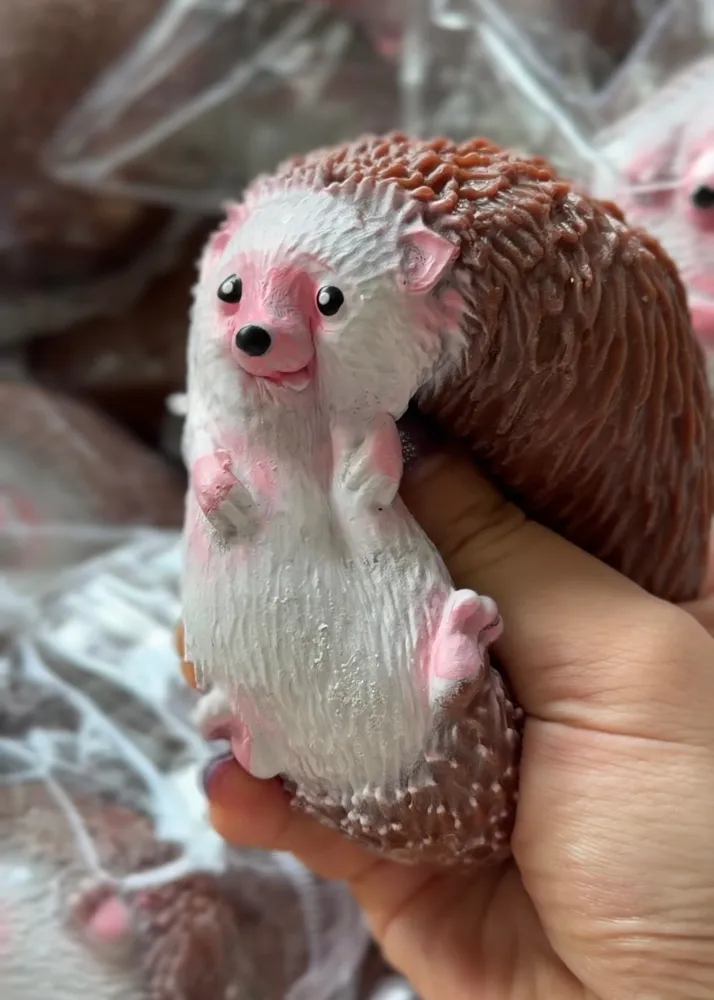 Hedgehog Stress Ball Squishy Stress Relief Decompression Toy — photo 3