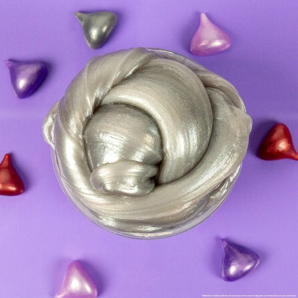 Hershey's Kisses Glossy Slime Dome Jar (6.5 oz) — photo 5