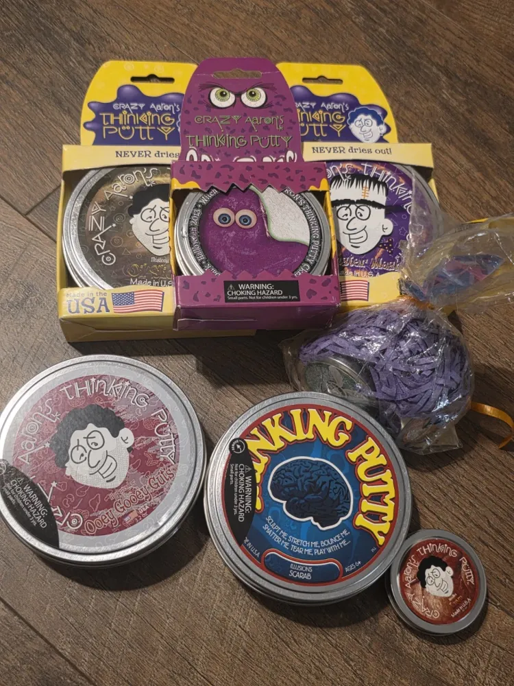 Thinking Putty - Holiday Original Retired Colors