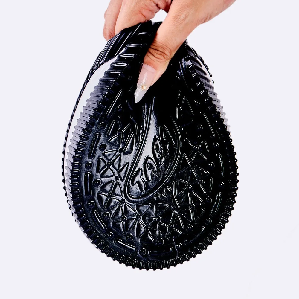 Jumbo Black-white Sandwich Cookie Taba Squishy — photo 2