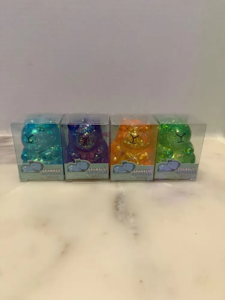 Keycraft Sparkly Glitter Capybara Squishy
