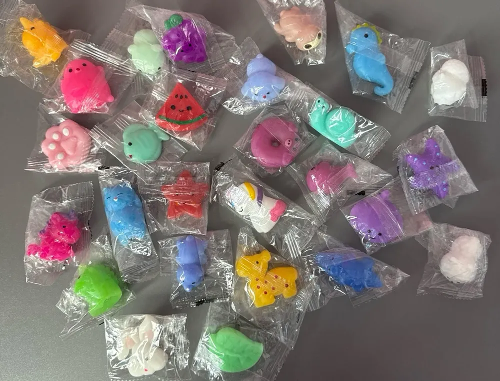Kids Fidget Toy 27 Mochi Squishies