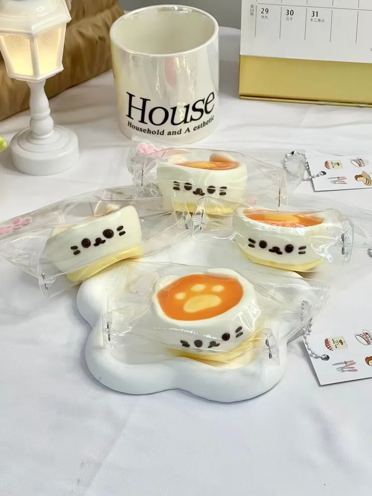 Kitty Coffee Cup Squishy Stress Relief Decompression Toy — photo 2