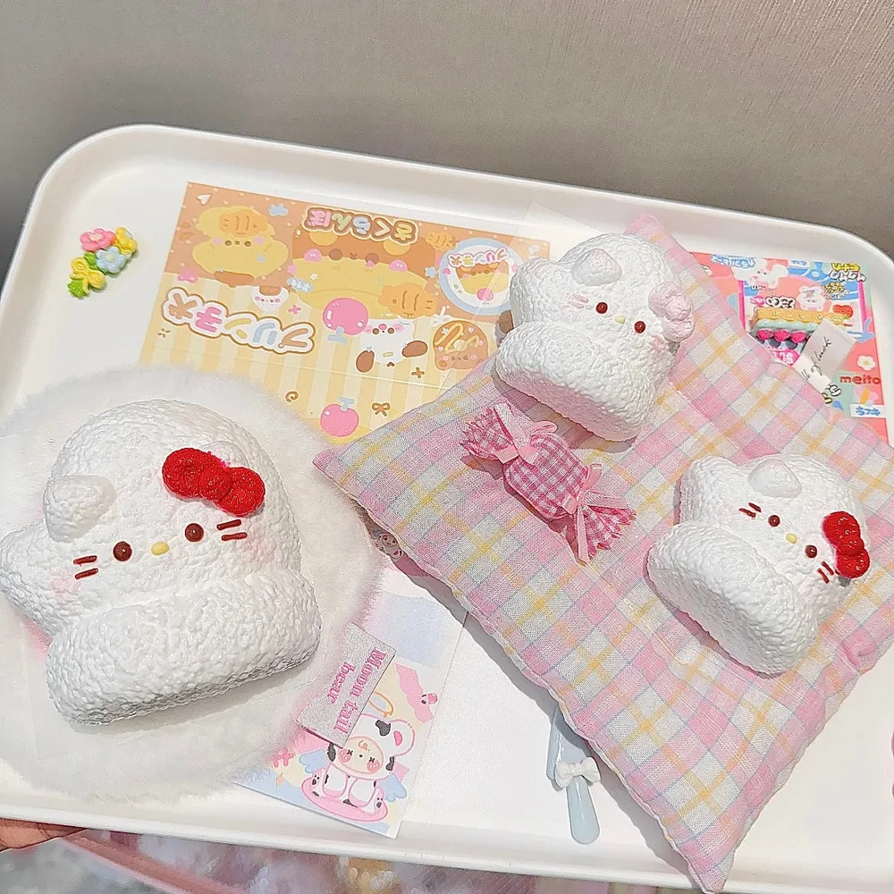 kitty Glove Squishy Stress Relief Decompression Toy — photo 2